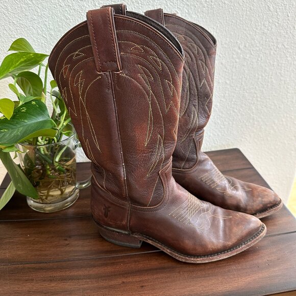 Frye Women's Billy Pull On Cowgirl Boot, Brown, Size 8.5 - Picture 2 of 16